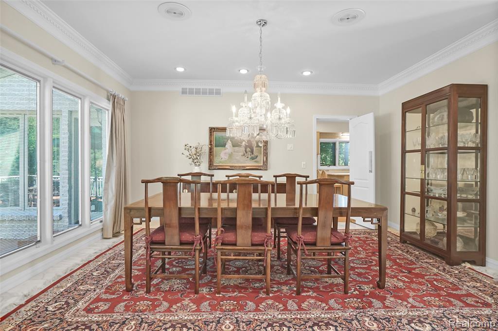 5575 Forman Drive, Bloomfield Hills, MI 48301 — Photo 13