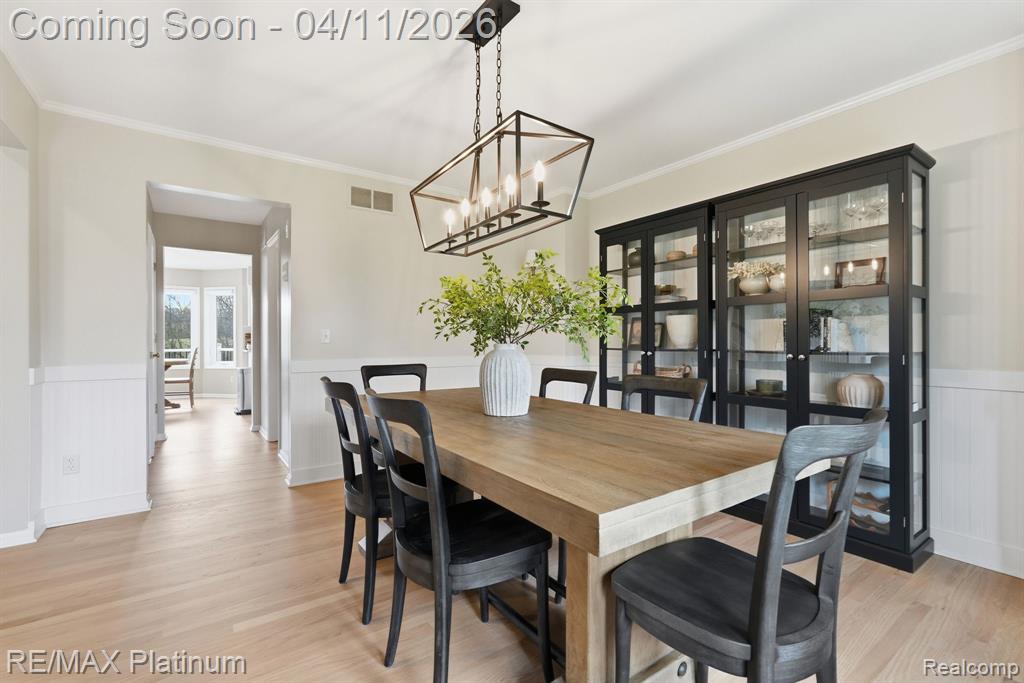 8757 Pebble Creek Drive, Pinckney, MI 48169 — Photo 13