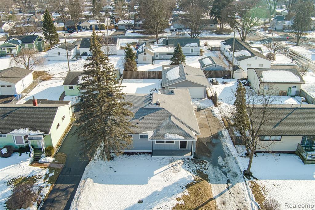 4075 Kempf Street, Waterford, MI 48329 — Photo 49