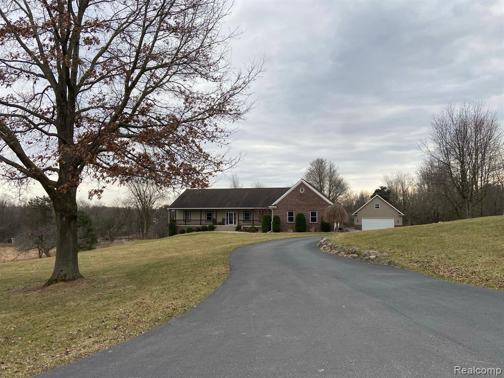 4177 GREGORY Road, Lake Orion, MI — front exterior