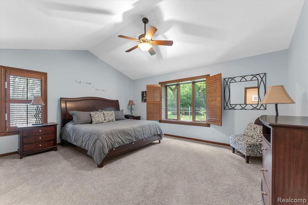 8707 VOIGT Avenue, Grosse Ile, MI 48138 — Photo 25