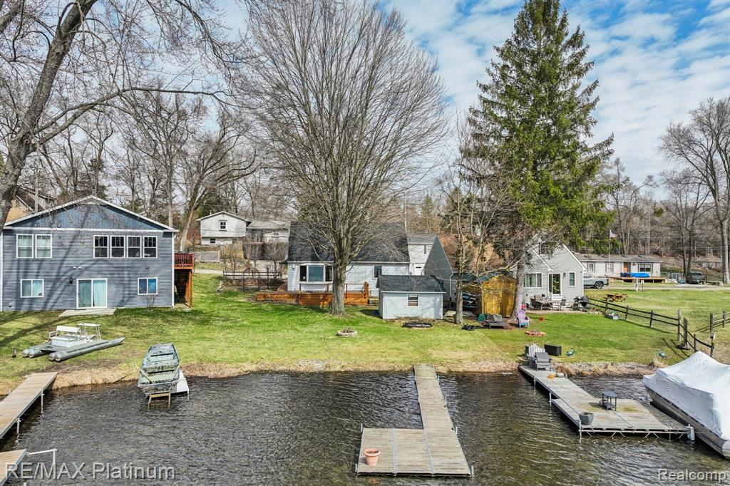 3822 Langley Drive, Pinckney, MI 48169 — Photo 2