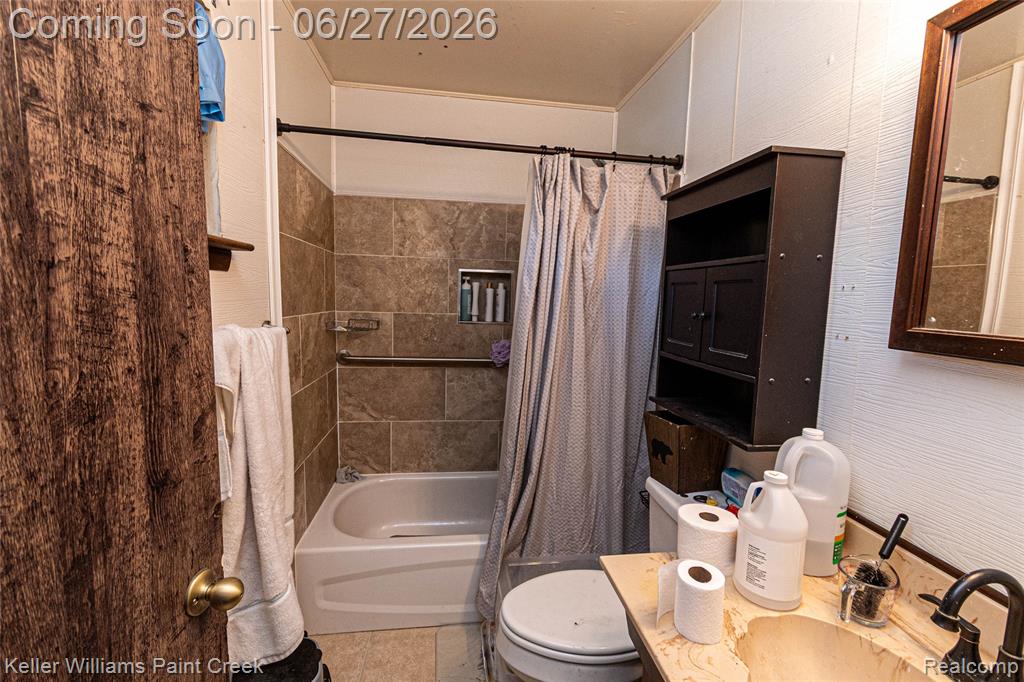 20510 Luna Street, Clinton Twp, MI 48035 — Photo 29