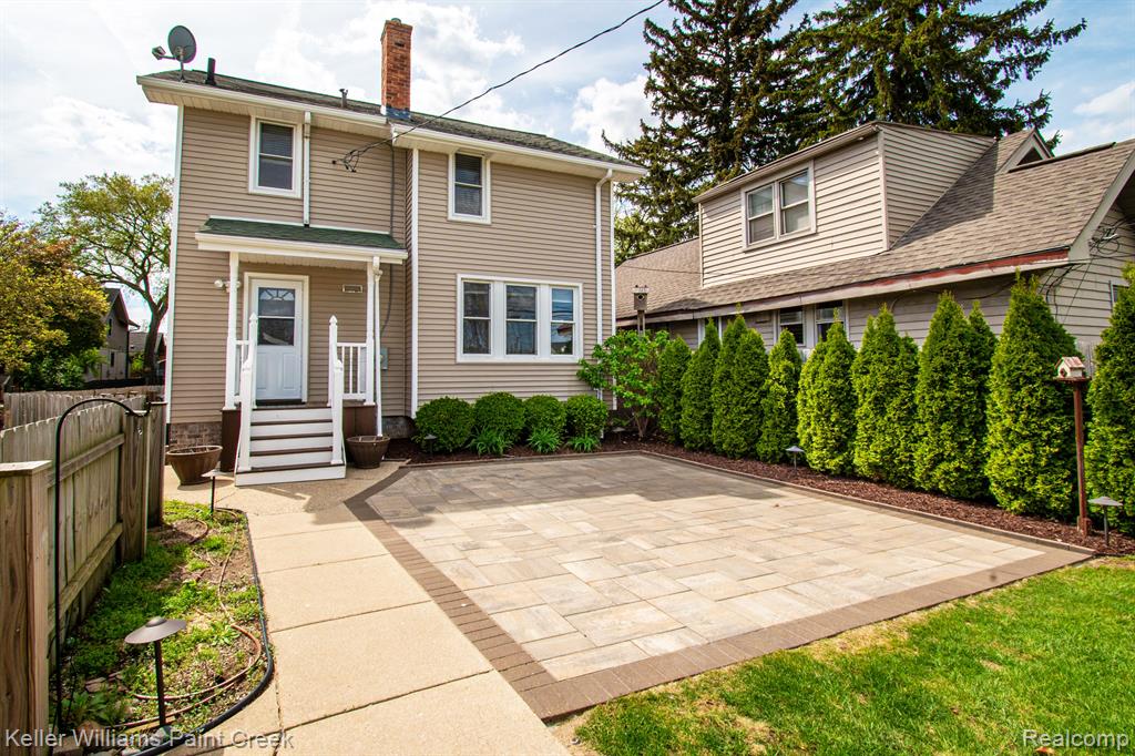 606 N CENTER Street, Royal Oak, MI 48067 — Photo 41