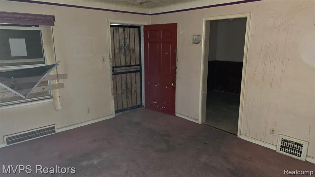 14728 Wilfred Street, Detroit, MI 48213 — Photo 5