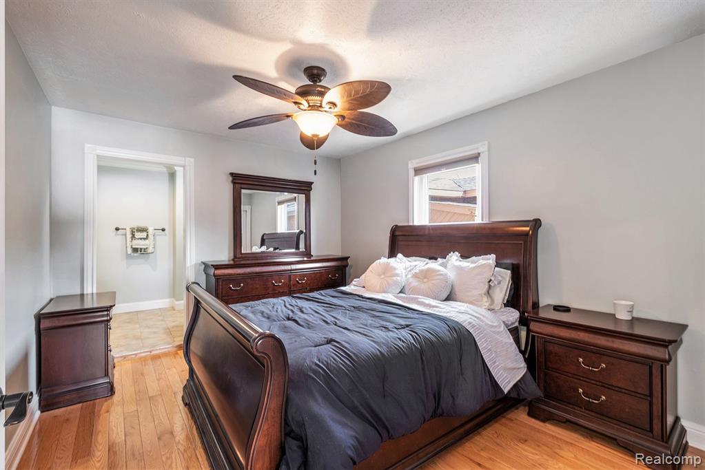 8460 WOODLAND SHORE Drive, Brighton, MI 48114 — Photo 20
