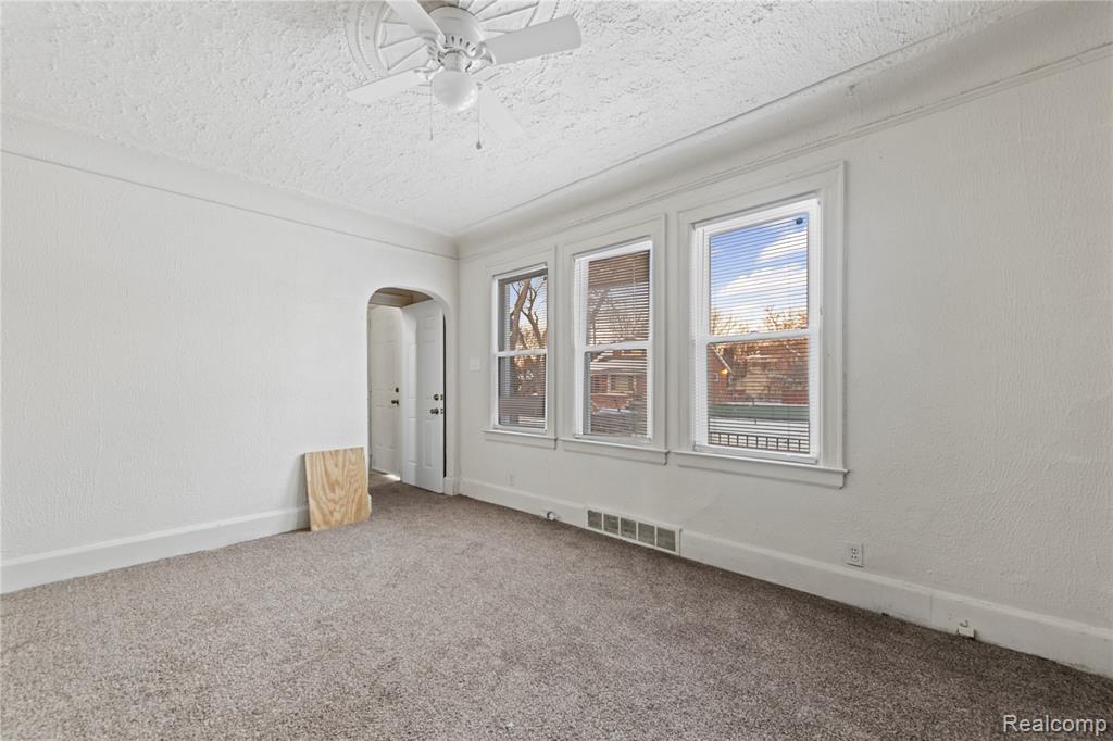 5569 Drexel Street, Detroit, MI 48213 — Photo 5