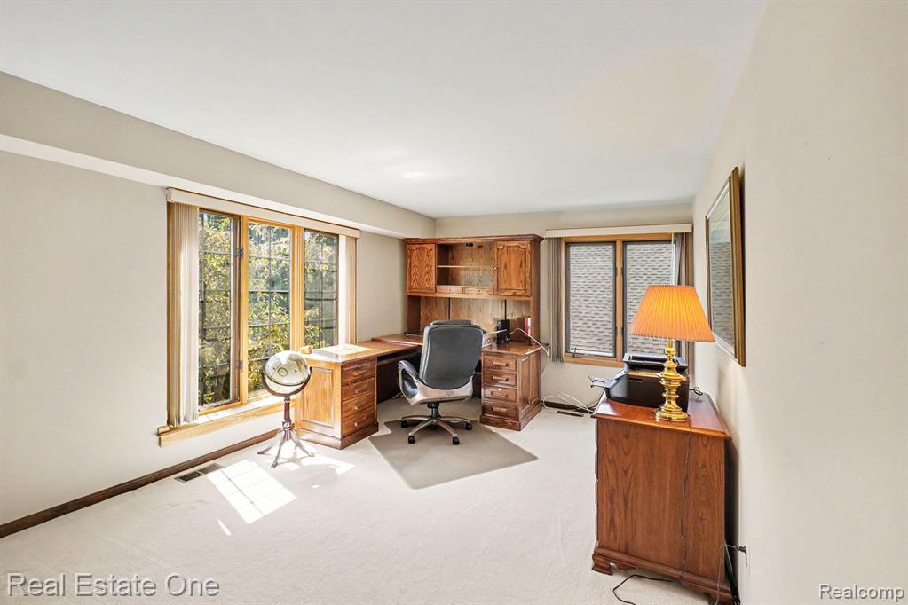 8019 Deerwood Road, Clarkston, MI 48348 — Photo 20