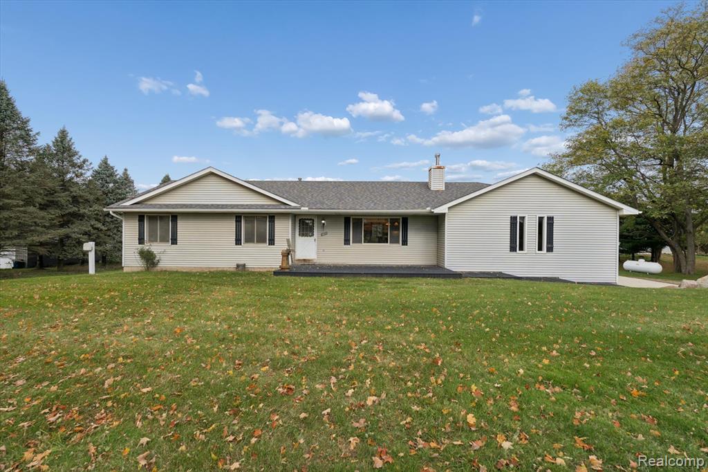 5920 W Coon Lake Road, Howell, MI 48843 — Photo 3
