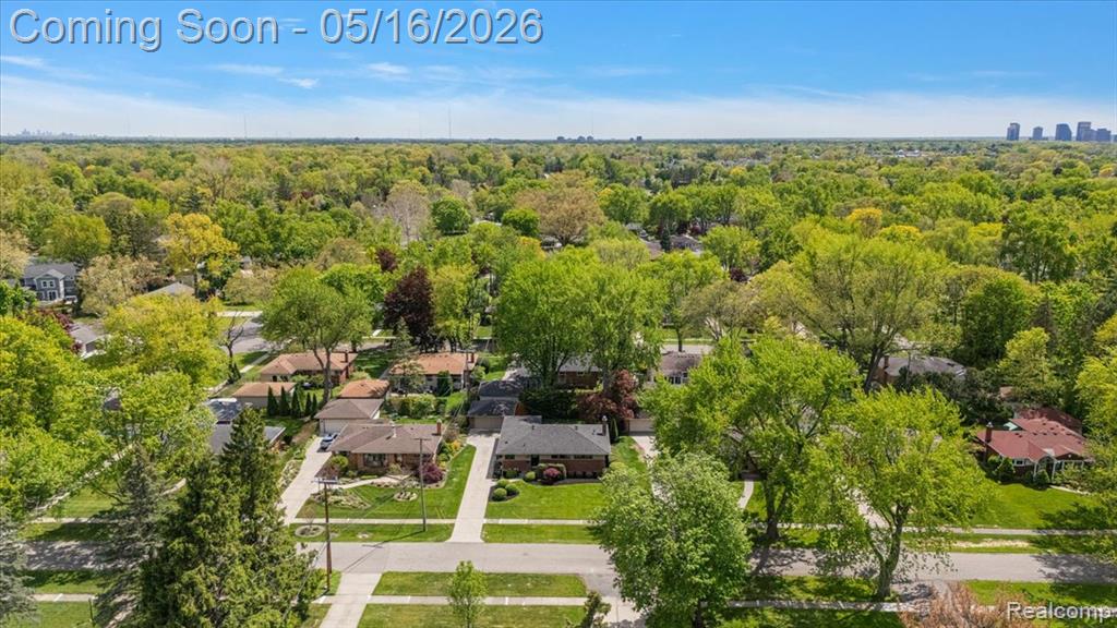 16933 Lauderdale Avenue, Beverly Hills, MI 48025 — Photo 53