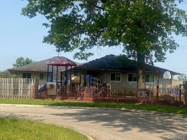 27975 EUREKA Road, Romulus, MI 48174 — Photo 2