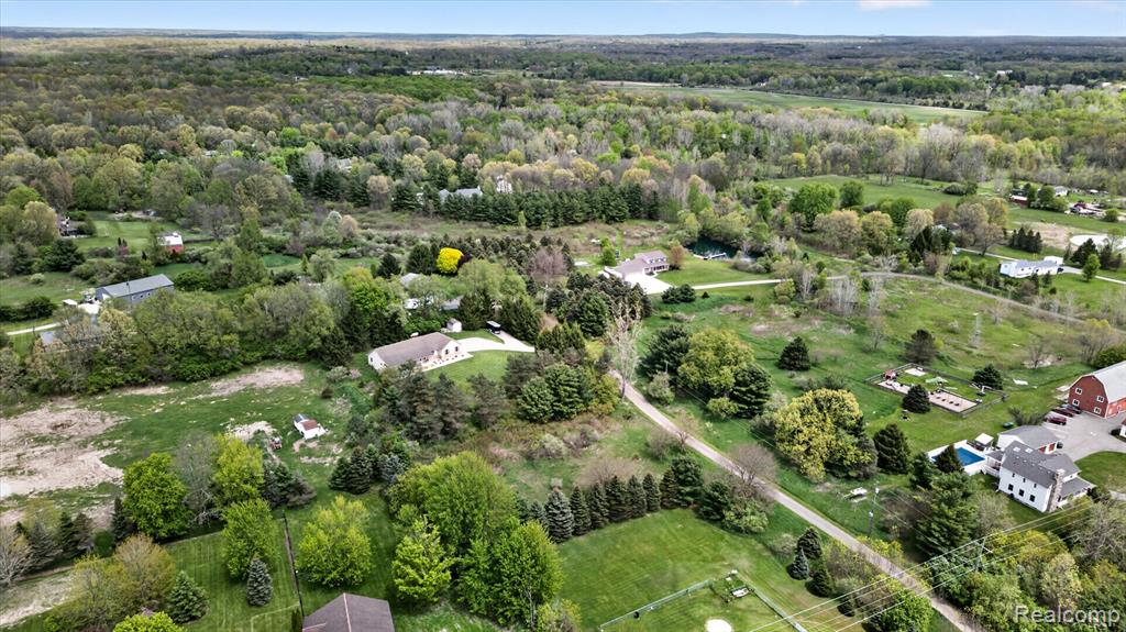 7659 Clyde Road, Fenton, MI 48430 — Photo 39