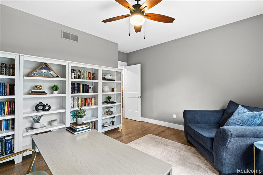 771 Harmony Hills Parkway, Oxford, MI 48371 — Photo 17