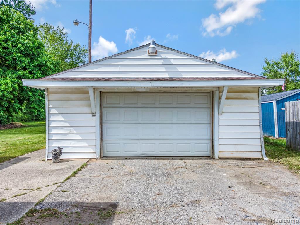 4431 E Mount Morris Road, Mount Morris, MI 48458 — Photo 17