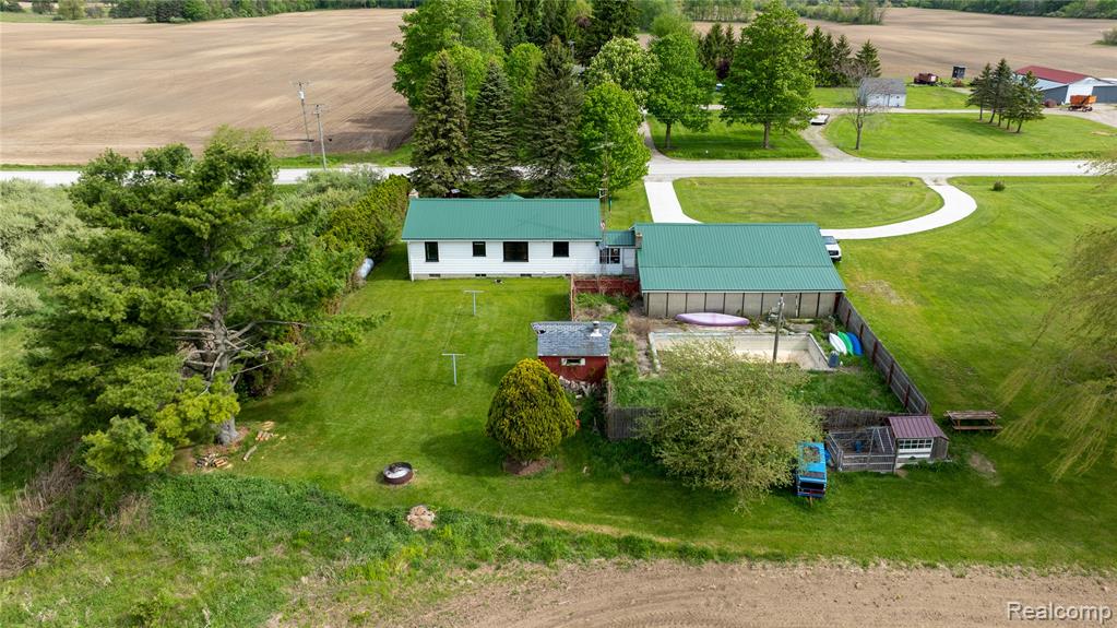 6373 Norman Road, Grant, MI 48032 — Photo 31
