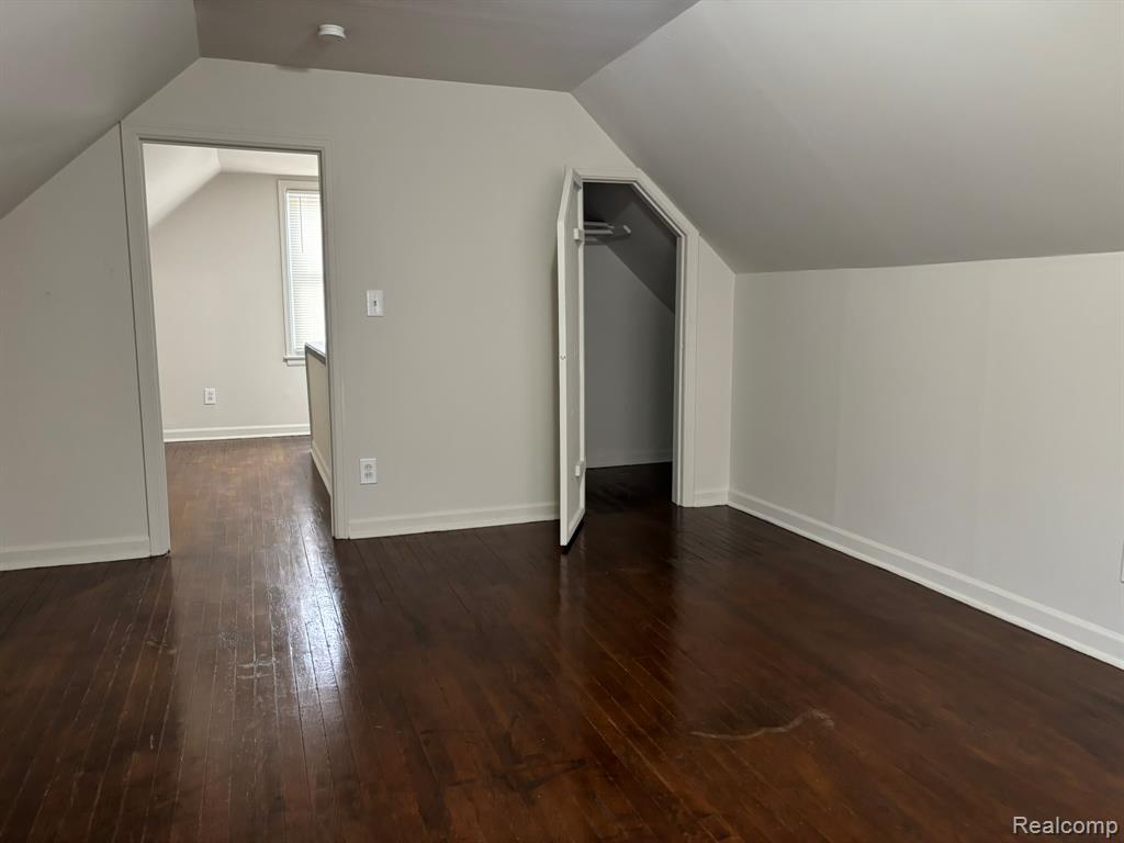 8149 Standard, Center Line, MI 48015 — Photo 19