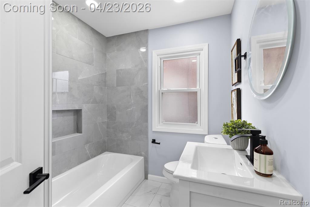 10910 Worden Street, Detroit, MI 48224 — Photo 11