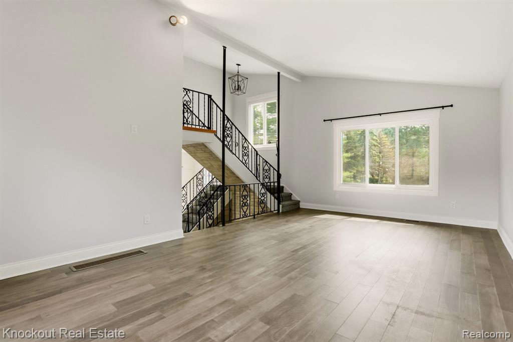 9239 Lange Road, Birch Run, MI 48415 — Photo 32