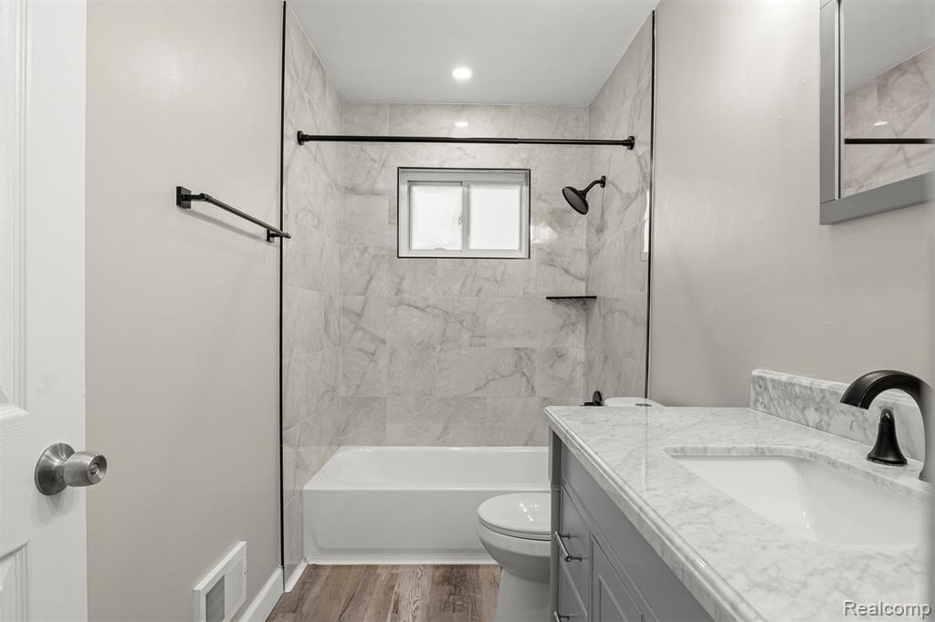 4638 Gertrude Street, Dearborn Heights, MI 48125 — Photo 27