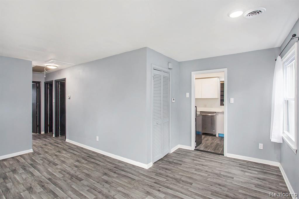 4619 Olivia Avenue, Royal Oak, MI 48073 — Photo 8