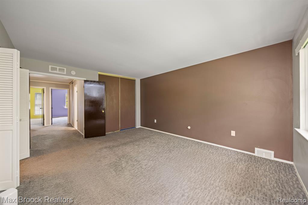 25260 GREENBROOKE #14 Drive, Southfield, MI 48033 — Photo 23