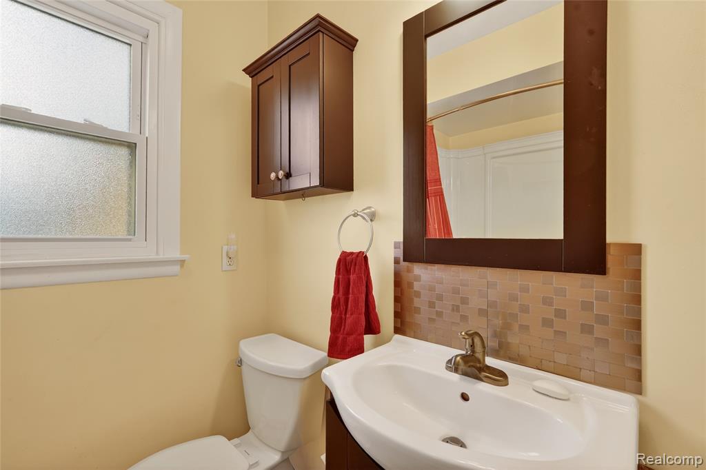 10960 Heather Lane, Whitmore Lake, MI 48189 — Photo 23