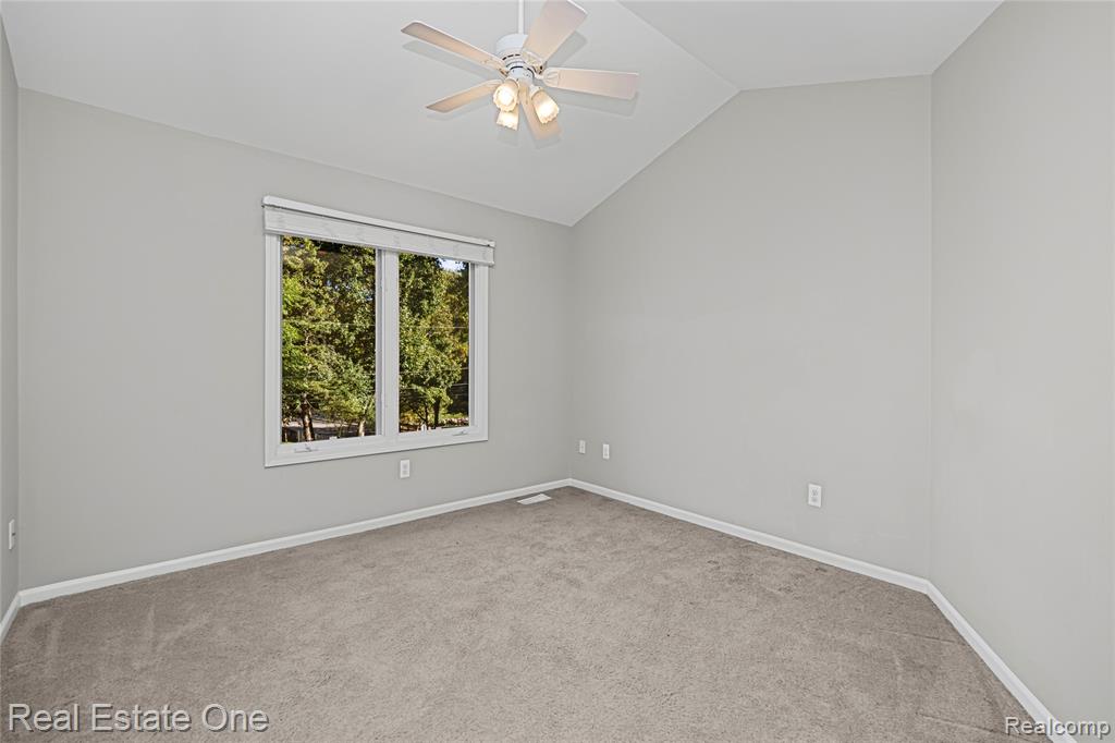4659 Camelina Street, Commerce Twp, MI 48382 — Photo 37