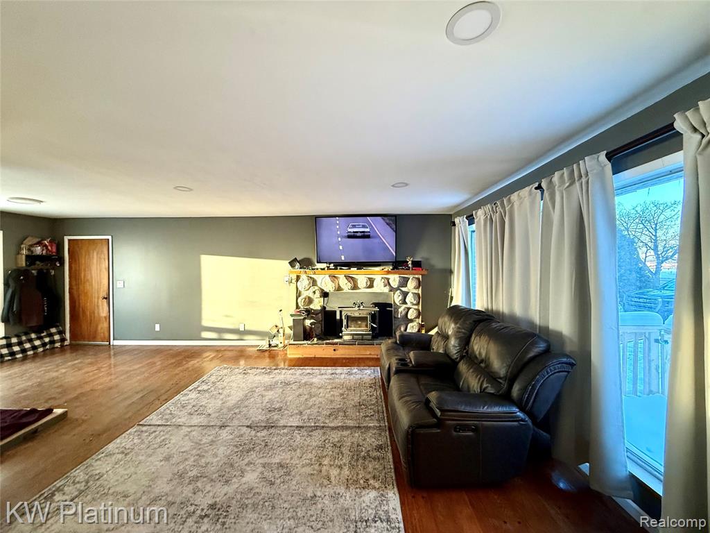 75205 Memphis Ridge Rd Road, Richmond, MI 48062 — Photo 14