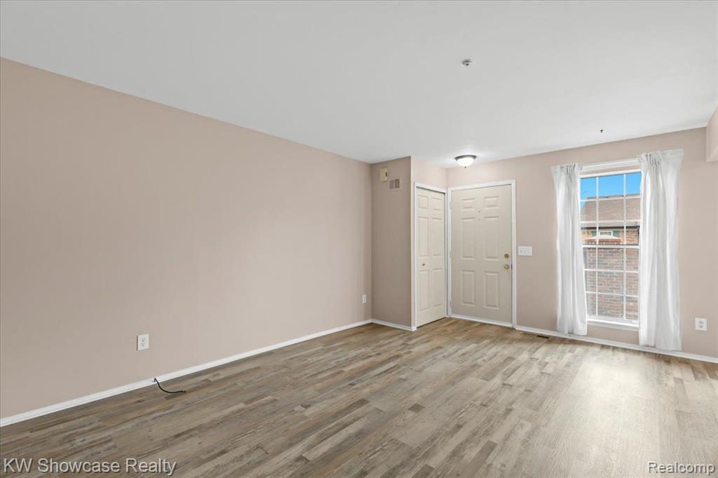 41223 SOUTHWIND Drive, Canton, MI 48188 — Photo 8