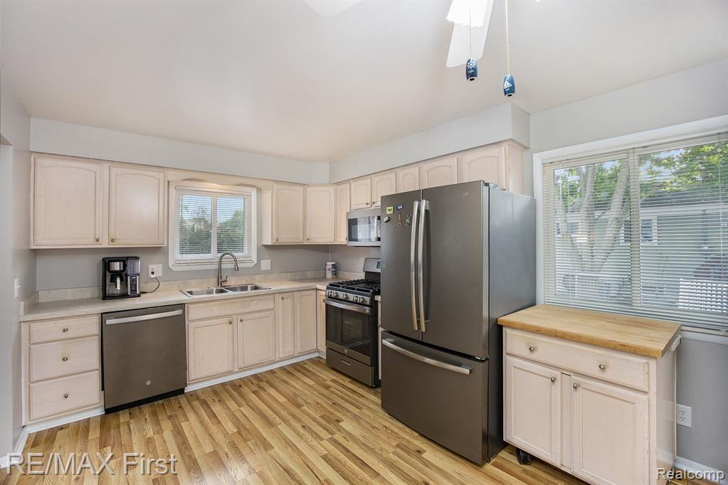 715 LOWELL Street, Marine, MI — Photo 7