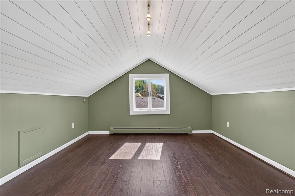 2476 Cedar Key Drive, Lake Orion, MI — Photo 46