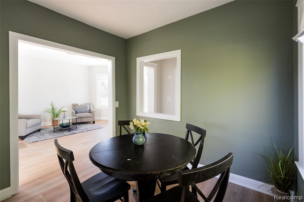 2592 Harding Street, Detroit, MI 48214 — Photo 15