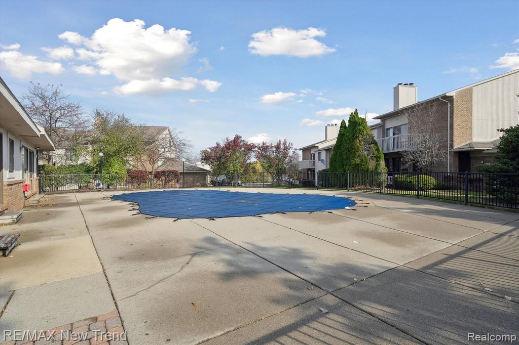 6602 MAPLE LAKES Drive, West Bloomfield, MI — Photo 42