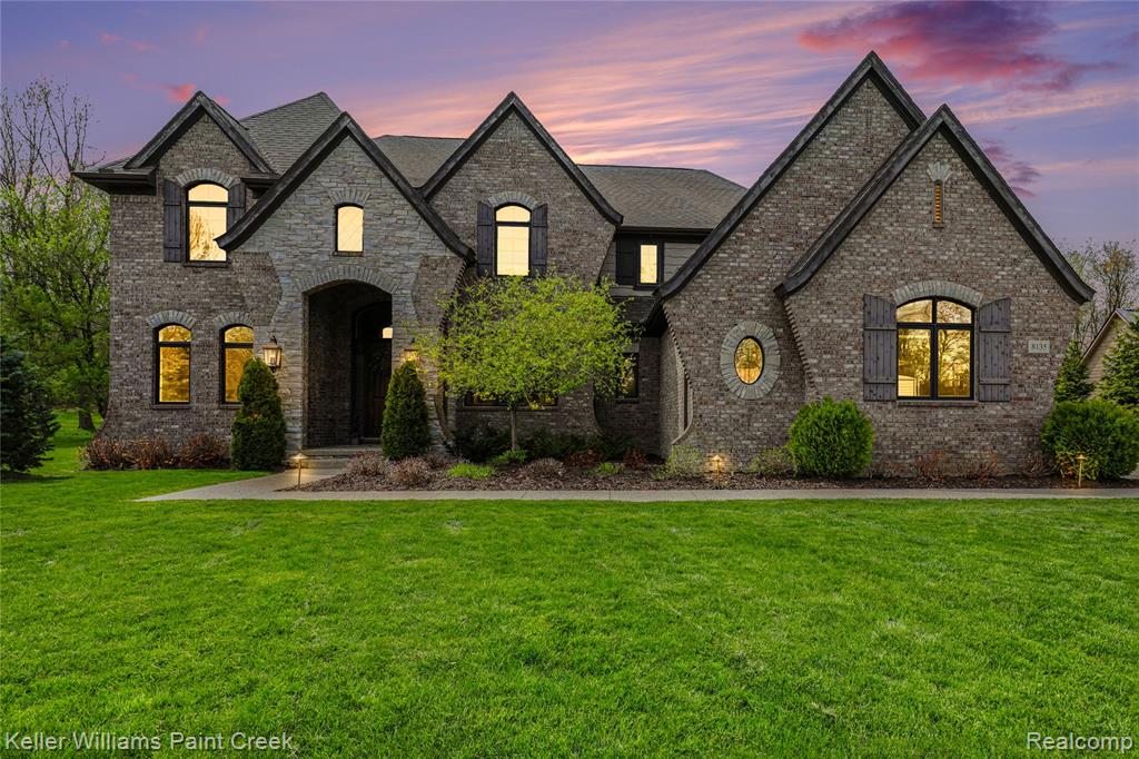 8135 Pine Knob Meadows Drive, Clarkston, MI 48348 — Photo 5