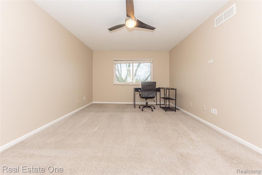 6427 RICHARD Run, 10, West Bloomfield, MI — Photo 19
