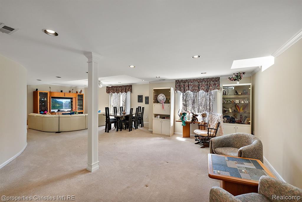 6811 BLAKEWOOD, West Bloomfield, MI — Photo 85