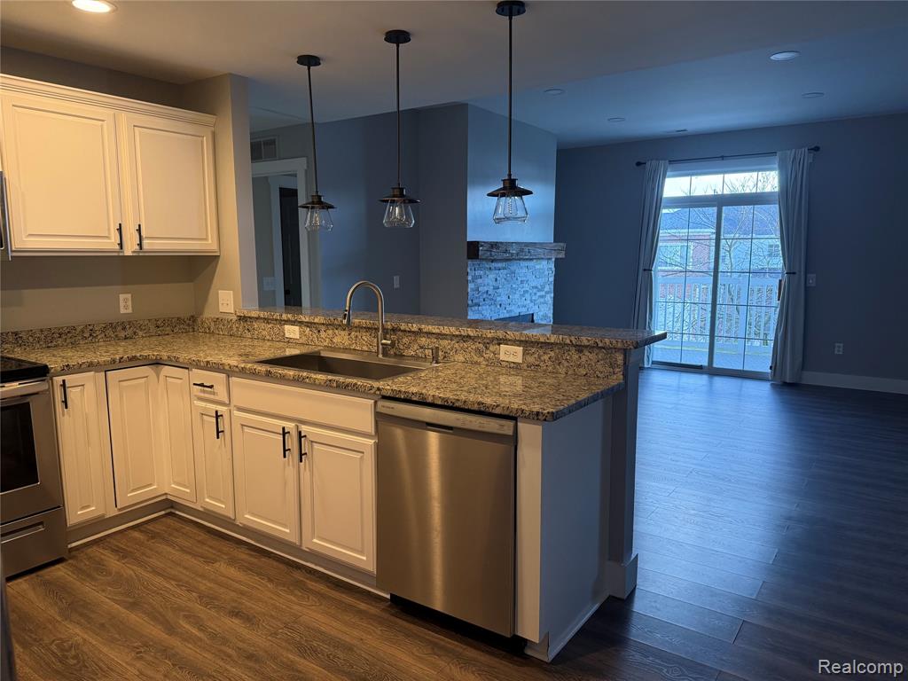 5609 Acorn Lane, Sterling Heights, MI 48314 — Photo 4