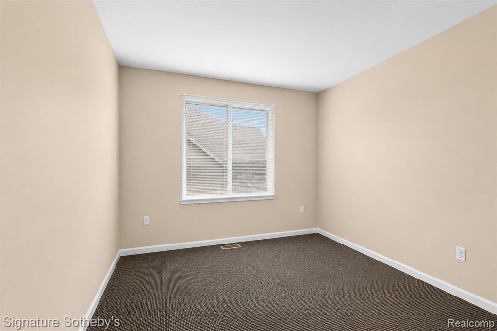 5375 Pembrooke Crossing Court, West Bloomfield, MI — Photo 37