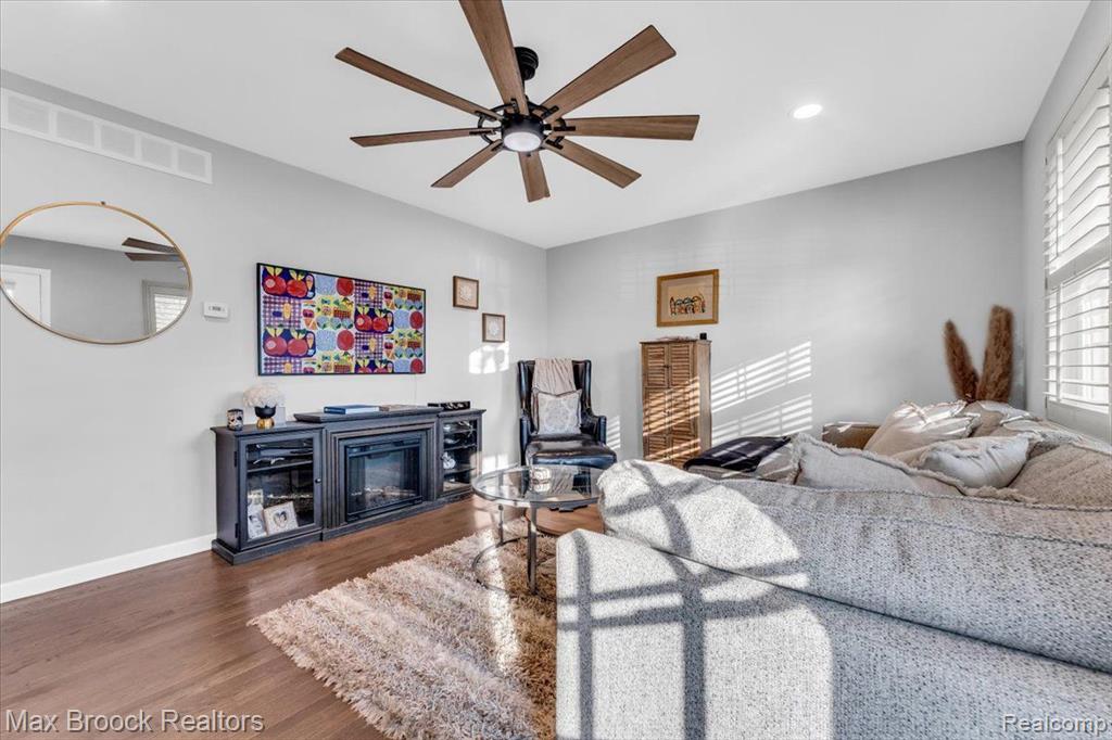 19413 Althea Court, Northville, MI 48167 — Photo 5