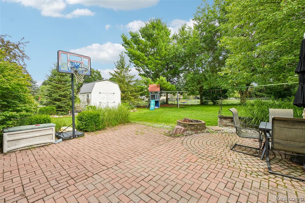 696 Vincent Street, Pinckney, MI 48169 — Photo 44