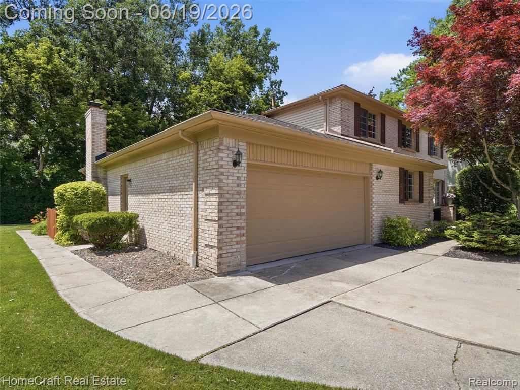 8829 WOODBERRY Road, Plymouth, MI 48170 — Photo 3