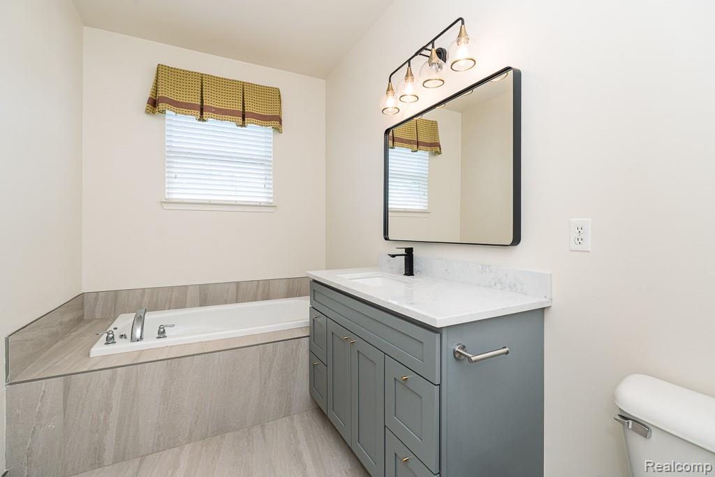 2230 Palmetto, Commerce Twp, MI 48382 — Photo 16