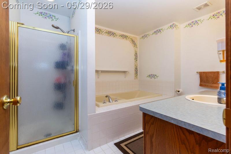 24227 Brentwood Drive, Trenton, MI 48183 — Photo 19