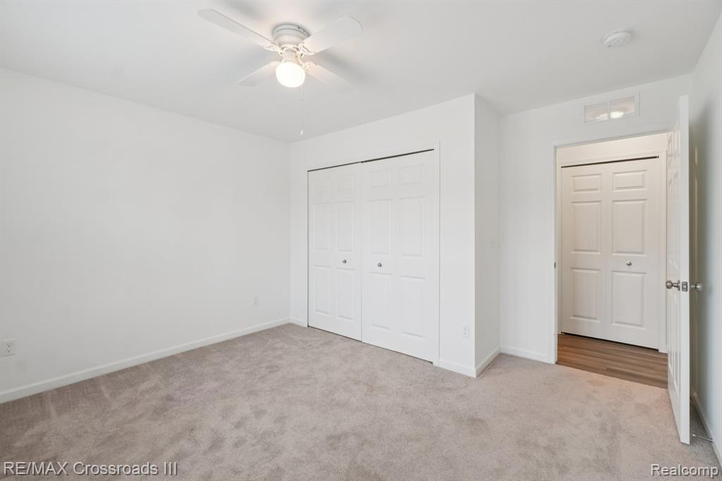 10324 Swan Lake Circle, Ypsilanti, MI 48197 — Photo 14