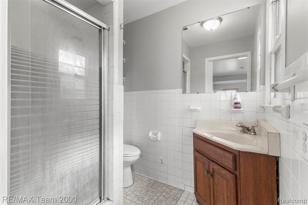 4390 Cass Elizabeth Road, Waterford, MI 48328 — Photo 15