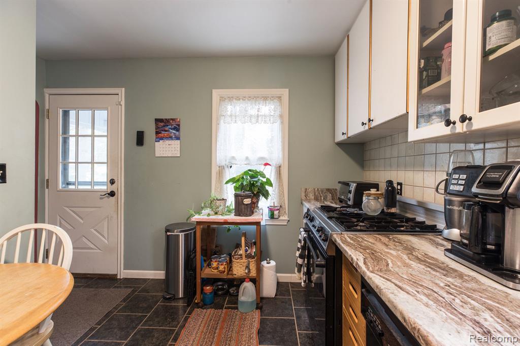 2551 Platt Road, Ann Arbor, MI 48104 — Photo 10