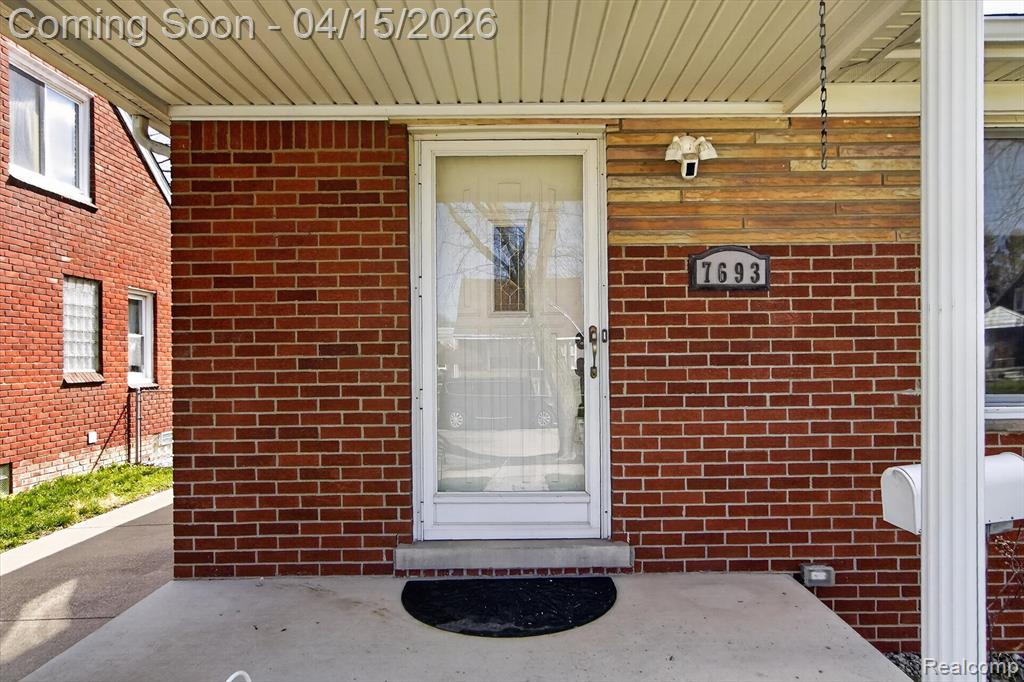 7693 Larme Avenue, Allen Park, MI 48101 — Photo 3