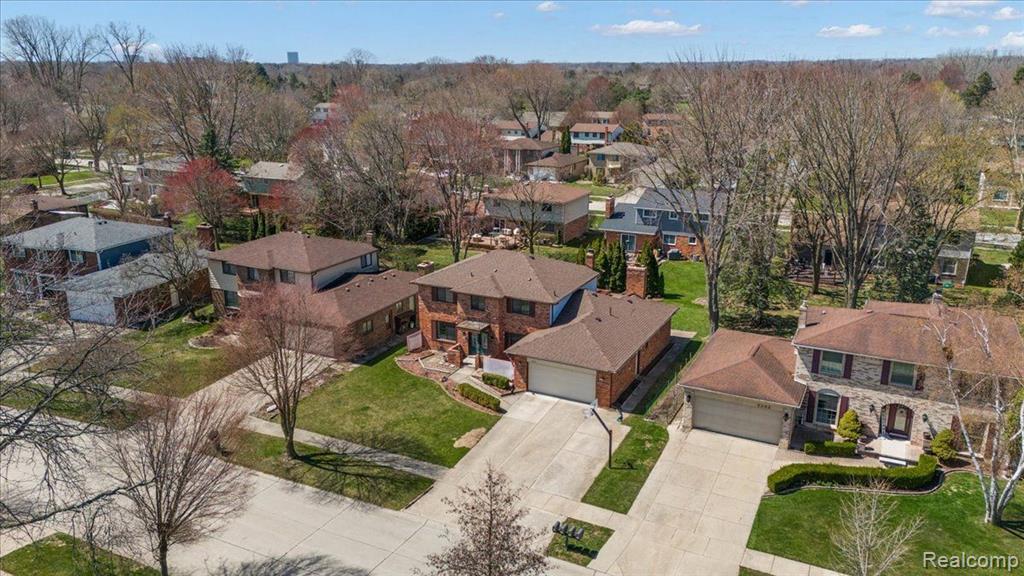 5277 Orchard Crest Drive, Troy, MI 48085 — Photo 30