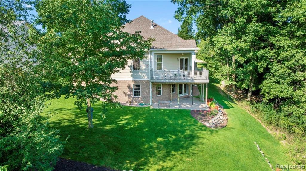 354 Pembroke Drive, Saline, MI 48176 — Photo 44