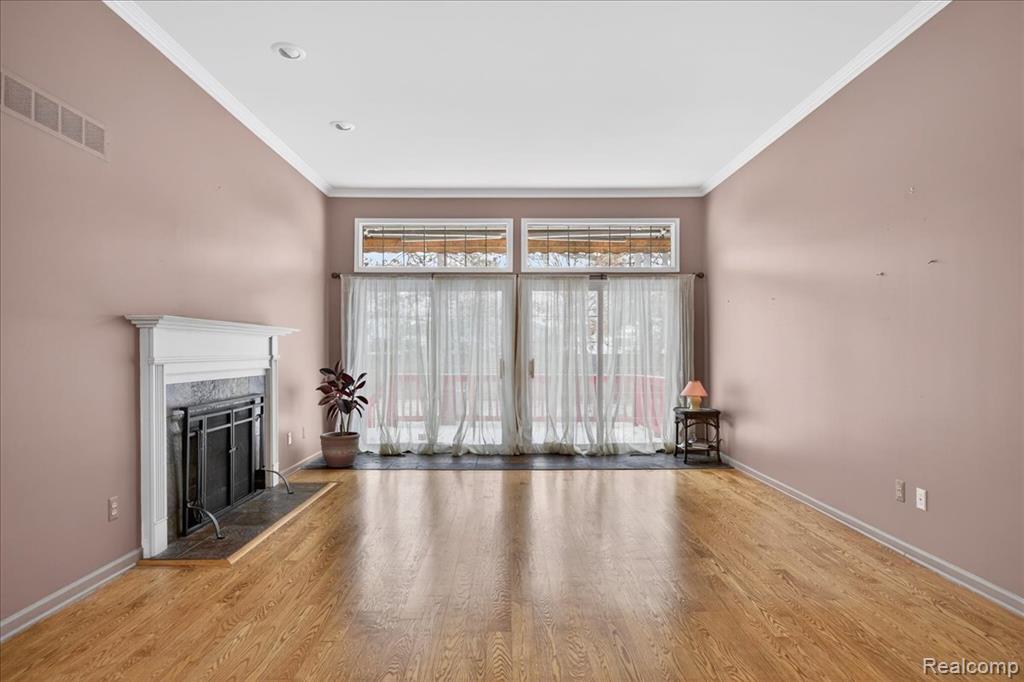 42689 Jason Court, 107, Sterling Heights, MI 48313 — Photo 12